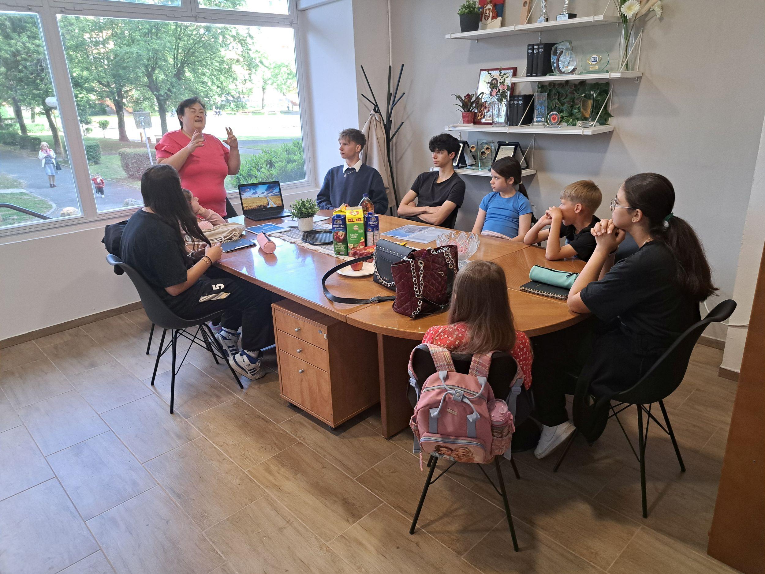 Kreativna radionica o umetnosti opisivanja prirode kroz osećaj, pogled i reč